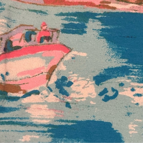 TALBOTS TEE Lake Como. Petite Medium. 
95% cotton, 5% spandex. - Picture 6 of 9